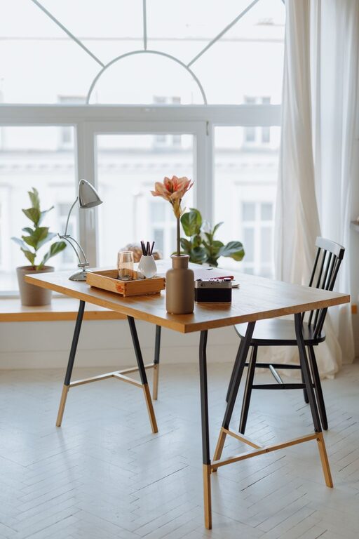 Simple Tips for Creating a Cozy and Inviting Home Workspace
